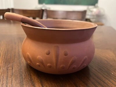 Cuenco de arcilla Redware vintage con cuchara Boston Warehouse comercio sopa de chile Foto 1 de 4