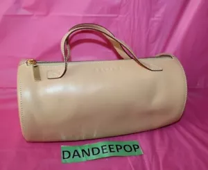 Bolso de mano Celine Barrel para mujer beige de cuero de diseñador tamaño mediano con cremallera superior - Imagen 1 de 11