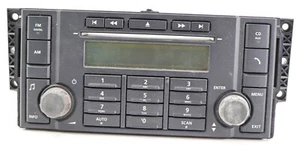 Land Rover LR2 OEM 6 Disc CD Changer Player Radio Headunit Face 2008-2012 - Picture 1 of 5