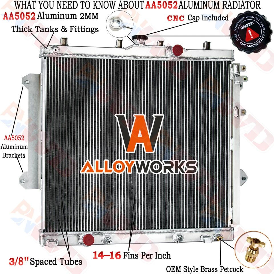 Radiador de aluminio de 3 filas para Toyota 4Runner 2010-2022 2011 2012 2013 4,0 L V6 AT 2010-2022 Foto 1 de 4