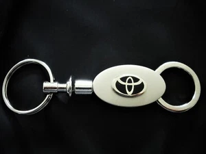 Toyota Silver Valet Key Chain-Free Hand Engraving - Picture 1 of 3