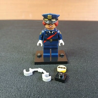 Lego The Batman Movie Barbara Gordon Minifigure - Image 1 of 4