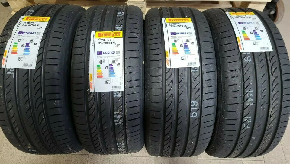 TRENO COMPLETO 4 PNEUMATICI AUTO 225/40 18 92Y PIRELLI POWERGY GOMME 2025 - Image 1 of 4