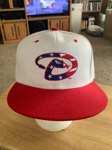 Arizona Diamondbacks BASEBALL CAP Hat SNAKE Stars & Stripes BUDWEISER Logo - Picture 1 of 7