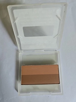 Marykay's Mineral Bronzing Powder In Sandstone- Limited Edition  - Image 1 of 2