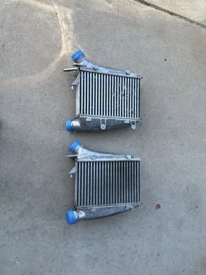 Intercoolers OEM Audi RS6/RS7 2021-2023 - Imagem 1 de 4