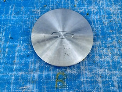 1997 - 2005 CHEVROLET Chevy VENTURE WHEEL CENTER CAP #b - Image 1 of 4