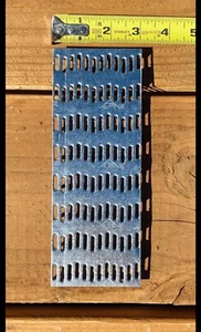 114 QTY. 3" x 8” Truss - Mending Plate -Structural Const. Zinc Nail Tooth Metal - Picture 1 of 5