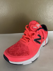 New Balance Women's Solid 10 US Shoe 