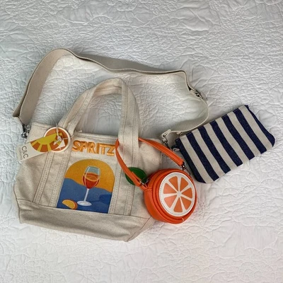 Bolso de Mano C&C California Spritz Lona Cartera Naranja Rebanada Muñequera Resort - ¡NUEVO! Foto 1 de 4