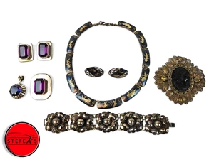 Seven Piece Set of Various Antique / Vintage Jewelry Pieces - KOC8125b - Picture 1 of 17