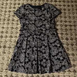 Brooks Brothers Girls Dress Sz 6 Floral Embroidered Black White Pleats Pockets - Picture 1 of 10
