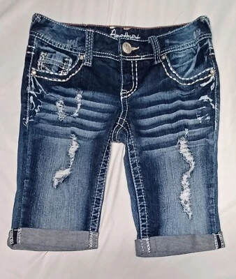 Amethyst Blue Medium Wash Denim Low Rise Distressed Bermuda Shorts Women's 3 NEW - Image 1 of 4