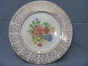 Vintage Century Plate By Salem 23 Karat Gold Floral Design W4 - Picture 1 of 1