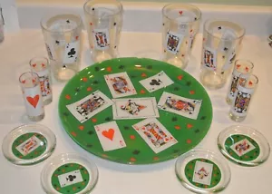 De Colección 13 piezas Ace King Cards Vasos Disparos Montañas posavasadas Bandeja para servir Poker Noche - Imagen 1 de 9