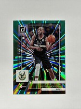 2022-23 Donruss Basketball Khris Middleton Green Laser Holo #54 Milwaukee Bucks 