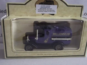 Lledo Days Gone DG8 Code 3, Model T Ford Tanker, Millennium, c. 07/50 - Picture 1 of 4