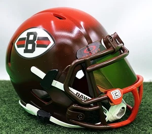 CUSTOM RIDDELL SPEED MINI FOOTBALL HELMET - CLEVELAND BROWNS - Picture 1 of 8