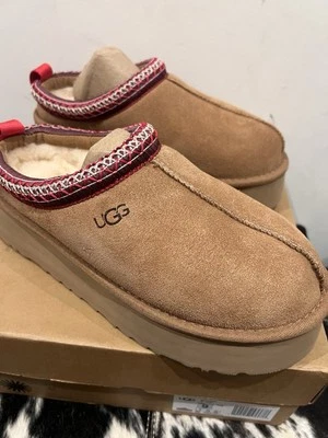 UGG Tasman (Tazz) Slipper Shoes chestnut colour  Size UK6 EU39  NEW BOX   - Image 1 of 4