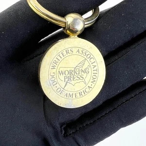 Dog Writers Association of America Working Press Keychain Gold Tone Westminster - Picture 1 of 3