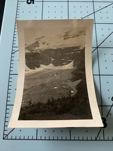 Fotografía vintage encontrada en blanco y negro del Parque Nacional Banff instantánea  - Imagen 1 de 2