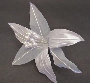 White Stargazer Lily Flower Pearl Accents Craft Wedding Milliner - Picture 1 of 5