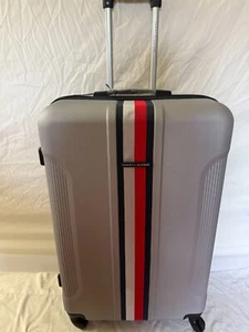 Tommy Hilfiger Dixon 25" Hardcase Spinner Luggage Silver Lightweight - Picture 1 of 9