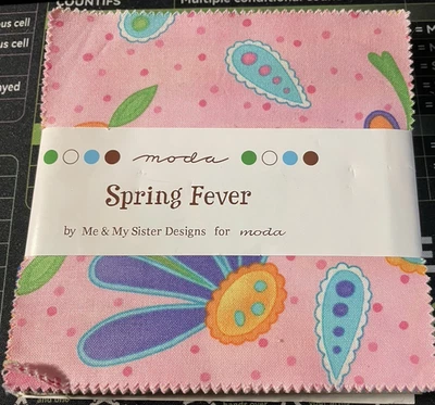 Paquete de dijes de moda Spring Fever 42 - 5" cuadrados dijes por mí y mi hermana diseños Foto 1 de 4