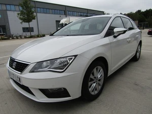 2019 SEAT LEON 1.5 TSi SE SPORTOURER EURO 6 5DR MANUAL PETROL SPANISH REG LHD - Picture 1 of 20