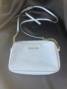 👜Michael Kors Jet Set Sky Blue Lg Ew Crossbody Pre-Owned MINT👜 - Picture 1 of 8