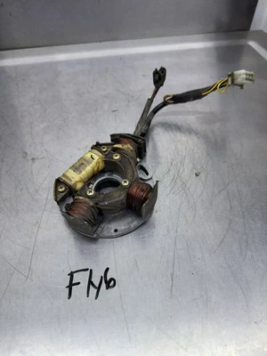 Conjunto de bobina de estator ventilador OEM 91 92 93 Polaris Indy 500 Trail Sport 440 3084281 Foto 1 de 4