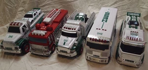 Hess trucks (lot of five sets) - Picture 1 of 11