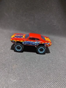 HOT WHEELS 2006 OLDS 442 RED HI-RAKERS LIFTED CAR - Bild 1 von 5