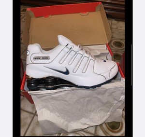 Scarpa uomo Shox Nz EU colore Nero - Nike - SportIT.com