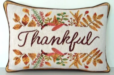 Otoño/Otoño-Palabra "Agradecido" En Centro con Hojas Coloridas, Almohada Tapiz Nuevo Foto 1 de 4