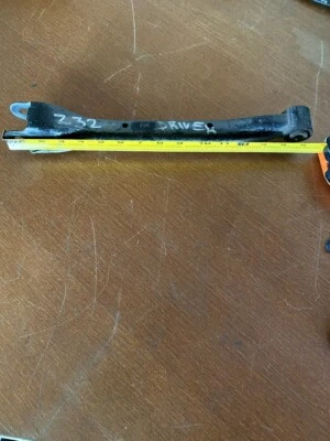 Оригинальный рычаг управления 1990-1996 Nissan 300ZX все модели / задний левый / нижний #459 - Изображение 1 из 4