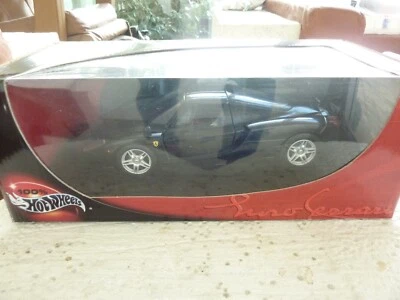 Coche diecast Hot Wheels Enzo Ferrari negro escala 1:18 Foto 1 de 4