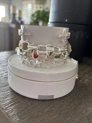 Bomb Party Summer Stacks 2025- Live Out Loud, Precioso ST47432 Plateado Foto 1 de 2