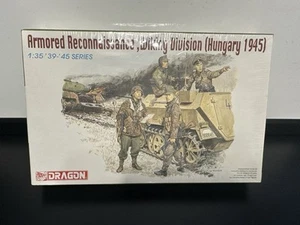 Drago Scala 1/35 Corazzata Ricognizione Divisione Vichinga Ungheria Set n. 6131 - Foto 1 di 6