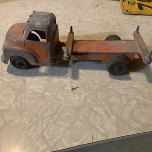 Vintage STRUCTO Pressed Steel Diecast No 77 Tandem Axle Log Truck Parts Repair - Picture 1 of 7