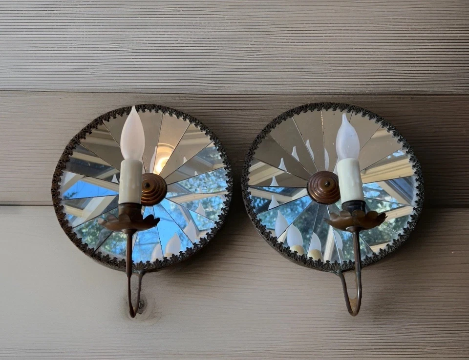 Apliques de velas antiguos franceses de cobre y latón espejados de principios del siglo XX, par Foto 1 de 4