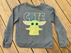 Star Wars Baby Yoda- Girls 14-16 Sweater - Picture 1 of 4