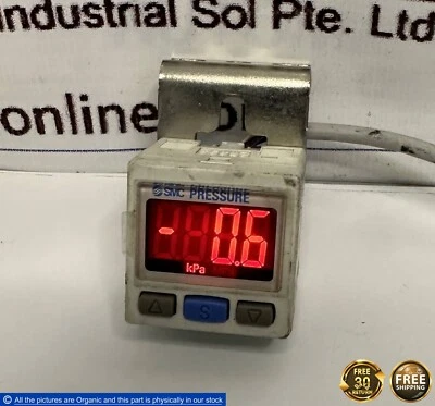SMC ZSE30A-C6H-N Digital Pressure Switch –101 kPa ZSE30A-Series 2-Color Display - Image 1 of 4