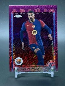 2024-25 Topps Cromo UCC Magenta Shimmer #24 RONALD ARAUJO FC Barcelona - Imagen 1 de 2