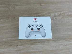 Google Stadia Premiere Edition -Stadia Controller & Chromecast Ultra - NEW! - Picture 1 of 2