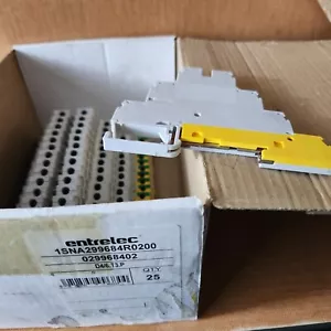 1SNA299684R0200, ENTRELEC, D4/6.T3.P Schraubklemme Klemmenblöcke - Bild 1 von 1