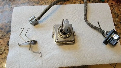 OEM Authentic Philips XenStart D1S  Bulb 9285 121 294 GERMAN BMW 328 428 HID   - Image 1 of 4