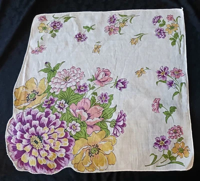 Pañuelo floral vintage. Mamás. Rosas. Amapolas. En muy buena condición Foto 1 de 4