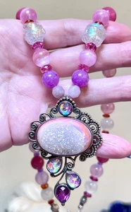 PRECIOSO Collar de Vidrio Artístico de Selenita Druzy, Ópalo, Rodocrosita y Plata de Ley - Imagen 1 de 19