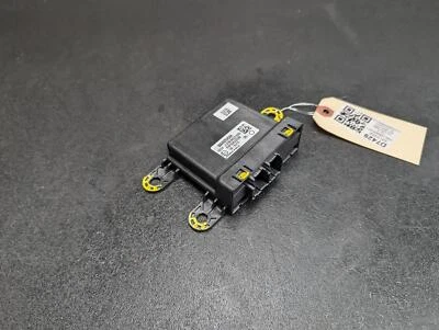 Módulo de control Gateway 2021 Dodge Challenger 068492545AA 2018 2019 2020 - 2023 Foto 1 de 4